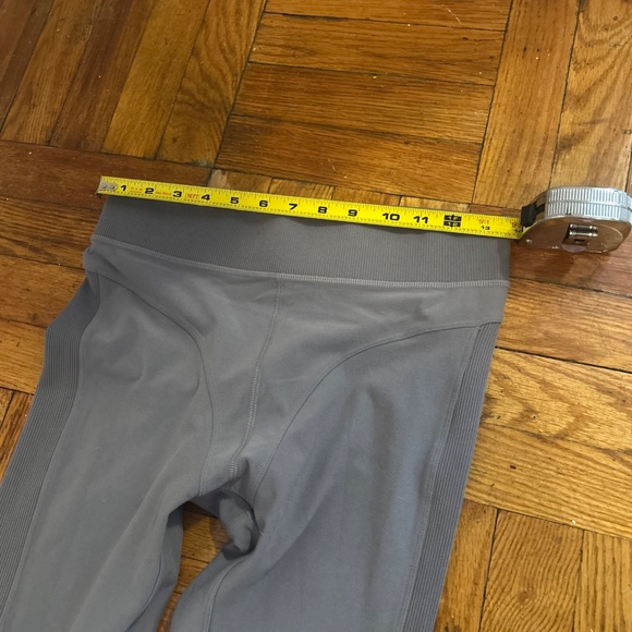 Alo Alosoft High-Waist Head Start Legging Fog Size Small - Picture 5 of 5